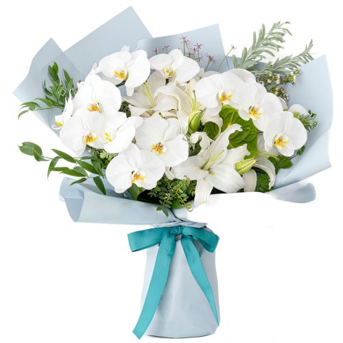 Шикарный букет «Белоснежная фантазия»