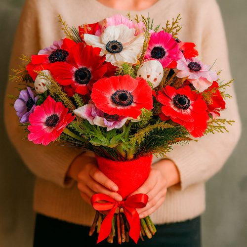 Букет из свежих цветов «Маковая фантазия»